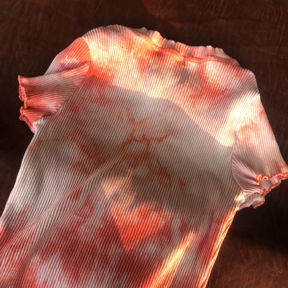 Tie dye butterfly shirt - Picture 4 of 4